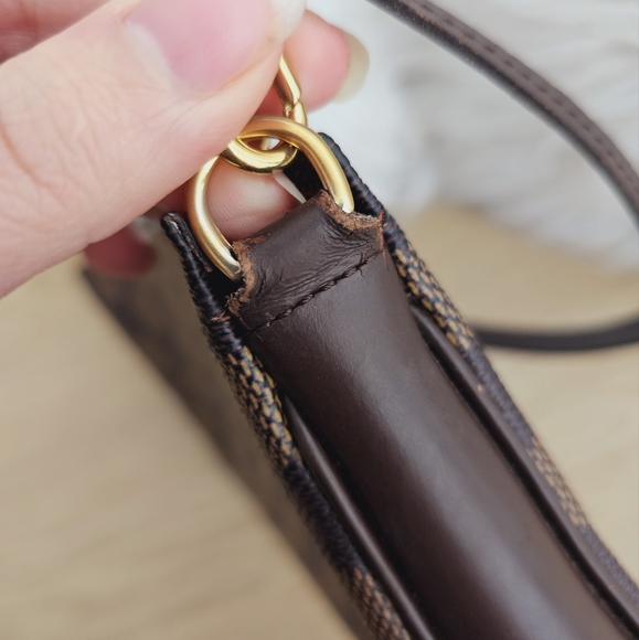 Authentic Louis Vuitton Navona damier ebene with original box. - Picture 14 of 15